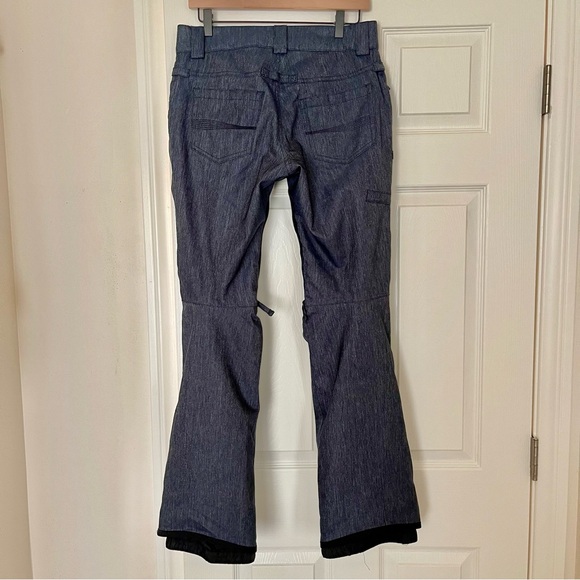 686 Women's “Patron” Insulated Snowboard/Ski Pant - Small - Picture 2 of 10